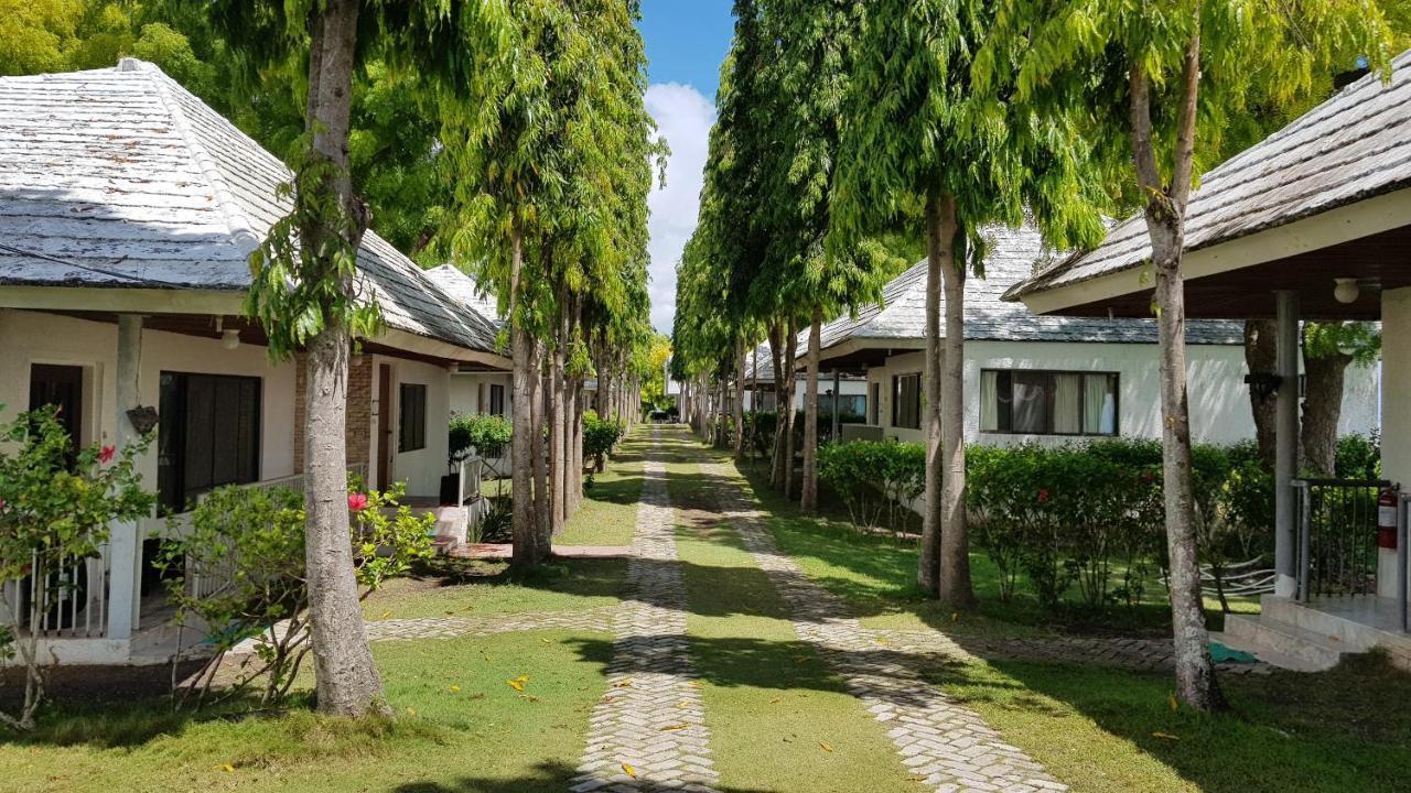 Cebu International Golf And Resort Badian Kültér fotó